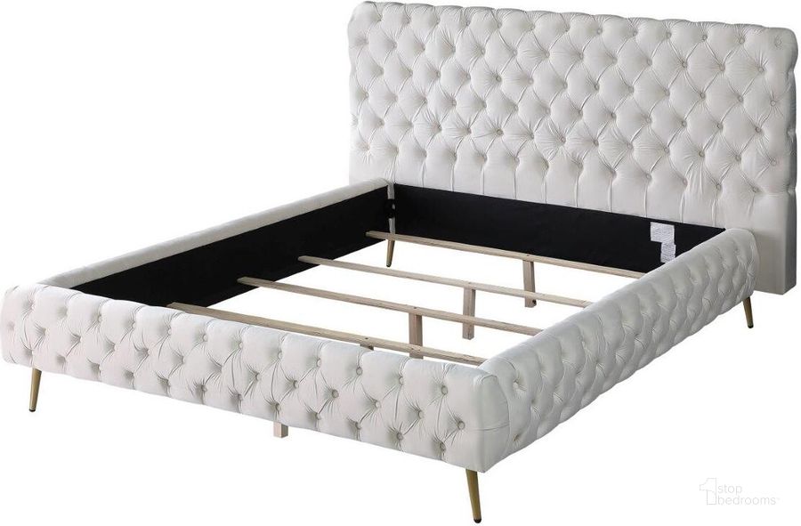 The appearance of Demeter Velvet Platform California King Bed In Cream designed by Best Master Furniture in the modern / contemporary interior design. This cream piece of furniture  was selected by 1StopBedrooms from Demeter Collection to add a touch of cosiness and style into your home. Sku: JJ201CCK. Bed Type: Platform Bed. Material: Upholstered. Product Type: Platform Bed. Bed Size: California King. Image1