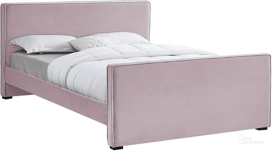 The appearance of Dillard Pink Velvet Full Bed designed by Meridian in the modern / contemporary interior design. This pink velvet piece of furniture  was selected by 1StopBedrooms from Dillard Collection to add a touch of cosiness and style into your home. Sku: DillardPink-F-1;DillardPink-F-2. Bed Type: Platform Bed. Material: Wood. Product Type: Platform Bed. Bed Size: Full. Image1