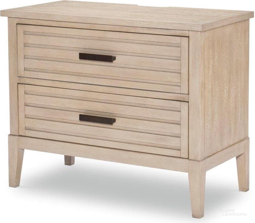 The appearance of Edgewater Soft Sand Bachelors Chest designed by Legacy Classic in the coastal interior design. This sand piece of furniture  was selected by 1StopBedrooms from Edgewater Collection to add a touch of cosiness and style into your home. Sku: 1310-3200. Product Type: Chest. Material: Wood Veneer. Image1
