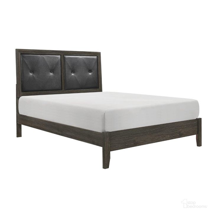The appearance of Edina Dary Gray Full Upholstered Panel Bed designed by Homelegance in the modern / contemporary interior design. This black and gray piece of furniture  was selected by 1StopBedrooms from Edina Collection to add a touch of cosiness and style into your home. Sku: 2145FNP-1;2145FNP-2;2145FNP-3. Bed Type: Panel Bed. Material: Wood. Product Type: Panel Bed. Bed Size: Full. Image1