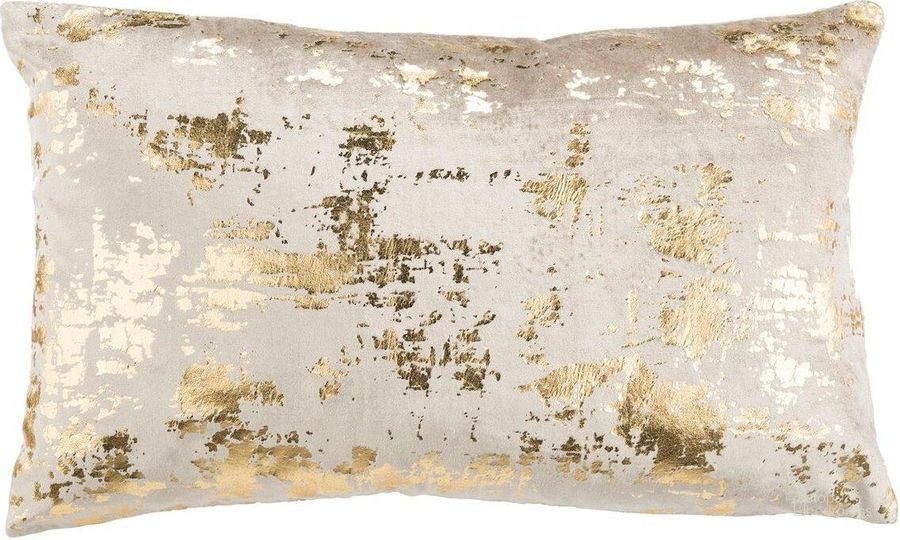 The appearance of Edmee Metallic Pillow PLS881A-1220 designed by Safavieh in the modern / contemporary interior design. This gold and beige piece of furniture  was selected by 1StopBedrooms from Edmee Collection to add a touch of cosiness and style into your home. Sku: PLS881A-1220. Material: Cotton. Product Type: Pillows and Throw.