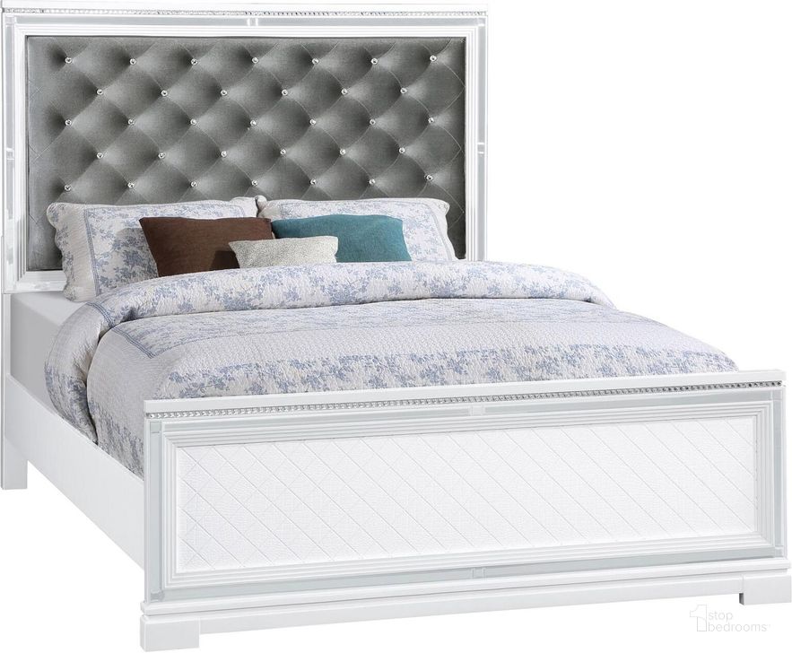 The appearance of Eleanor Upholstered Tufted Bed In White designed by Coaster in the glam interior design. This white piece of furniture  was selected by 1StopBedrooms from Eleanor Collection to add a touch of cosiness and style into your home. Sku: 223561QB1;223561QB2;223561QB3. Material: Wood. Bed Size: Queen. Product Type: Upholstered Bed. Image1