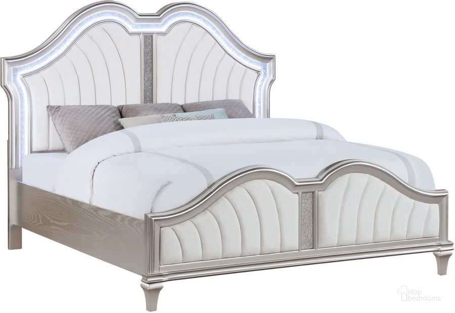 The appearance of Evangeline Tufted Upholstered Platform Eastern King Bed Ivory and Silver Oak designed by Coaster in the modern / contemporary interior design. This ivory piece of furniture  was selected by 1StopBedrooms from Evangeline Collection to add a touch of cosiness and style into your home. Sku: 223391KEB1;223391KEB2;223391KEB3. Bed Type: Platform Bed. Product Type: Platform Bed. Bed Size: King. Material: Plywood. Image1