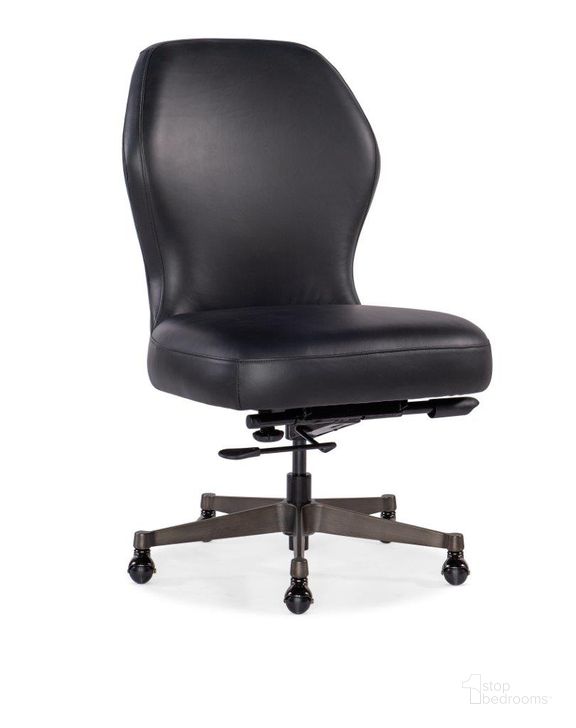 The appearance of Executive Swivel Tilt Chair In Black designed by Hooker in the transitional interior design. This black piece of furniture  was selected by 1StopBedrooms from EC Collection to add a touch of cosiness and style into your home. Sku: EC370-099. Material: Leather. Product Type: Swivel Chair. Image1