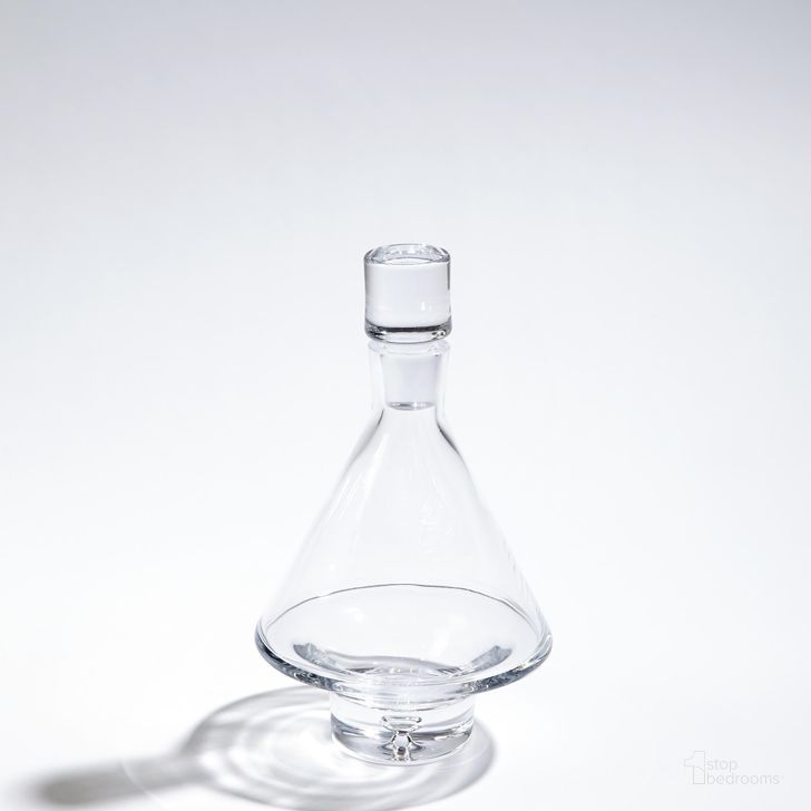 The appearance of Fat Bottom Decanter In Clear designed by Global Views in the traditional interior design. This clear piece of furniture  was selected by 1StopBedrooms from Fat Collection to add a touch of cosiness and style into your home. Sku: 6.60077. Material: Glass. Product Type: Decorative Accessory. Image1