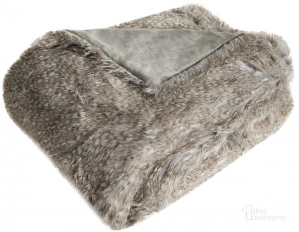 The appearance of Faux Luxe Peacock Throw designed by Safavieh in the modern / contemporary interior design. This grey piece of furniture  was selected by 1StopBedrooms from Faux Collection to add a touch of cosiness and style into your home. Sku: THR727A-5060. Product Type: Pillows and Throw. Material: Acrylic.