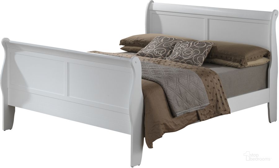 The appearance of Glory Furniture G3190 King Bed in White designed by Glory in the traditional interior design. This white piece of furniture  was selected by 1StopBedrooms from G3190 Collection to add a touch of cosiness and style into your home. Sku: G3190A-KB-King Bed  Headboard & Footboard;G3190A-KB-King Bed  Rails. Bed Type: Sleigh Bed. Material: Wood. Product Type: Sleigh Bed. Bed Size: King. Image1