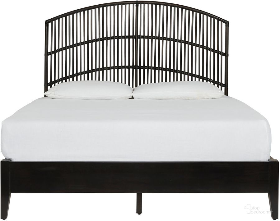 The appearance of Getaway Mussel Blackadore Caye Bed Complete King designed by Universal in the modern / contemporary interior design. This black piece of furniture  was selected by 1StopBedrooms from Getaway Collection to add a touch of cosiness and style into your home. Sku: U033B220;U033B22F;U033B22R. Bed Size: King. Product Type: Slat / Spindle Bed. Bed Type: Slat / Spindle Bed. Image1