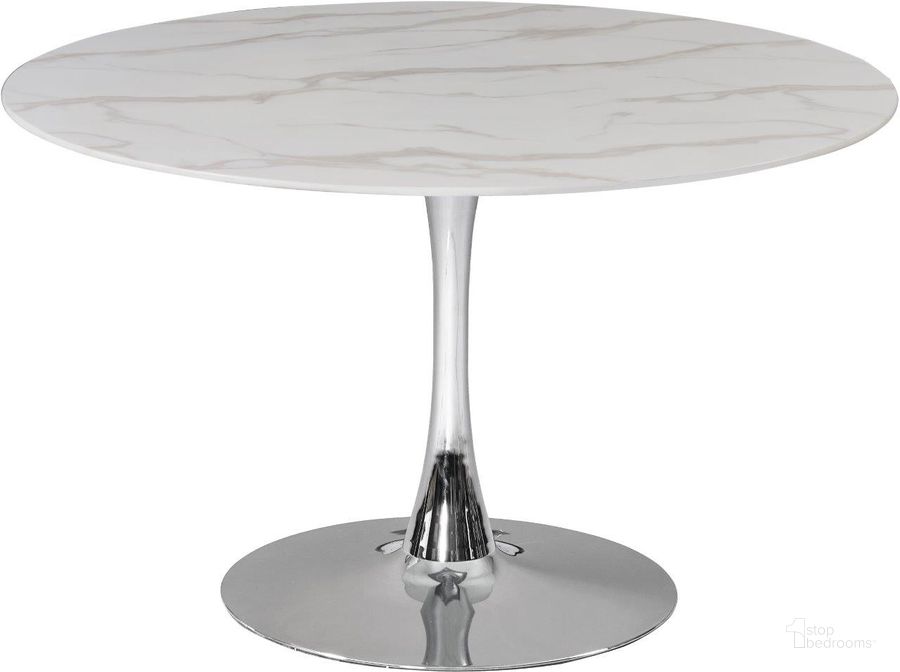 The appearance of Glastry Chrome Dining Table 0qb24200970 designed by Furnique in the modern / contemporary interior design. This chrome piece of furniture  was selected by 1StopBedrooms from Glastry Collection to add a touch of cosiness and style into your home. Sku: 976-T-1;976-T-2;976-T-3. Table Base Style: Pedestal. Table Top Shape: Round. Product Type: Dining Table. Material: Metal/Glass. Size: 48". Image1