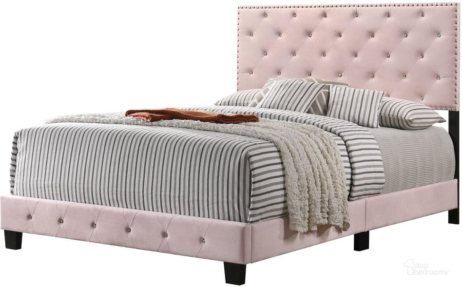 The appearance of Glory Furniture Suffolk Full Bed, Pink designed by Glory in the transitional interior design. This pink piece of furniture  was selected by 1StopBedrooms from Suffolk Collection to add a touch of cosiness and style into your home. Sku: G1406-FB-UP-Headboard,Footboard,Rails,Supports,hardware,Assembly Guide. Bed Type: Panel Bed. Material: Wood. Product Type: Panel Bed. Bed Size: Full. Image1