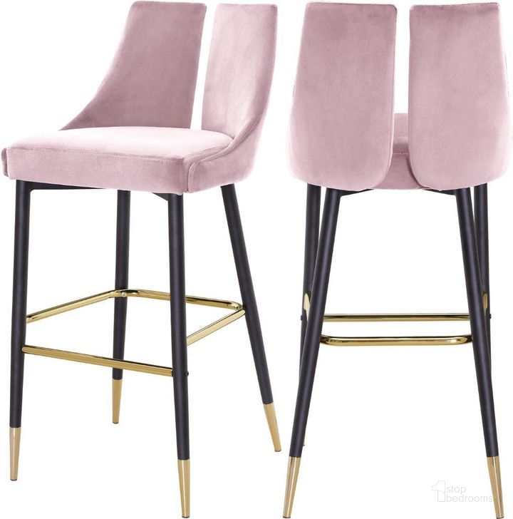 The appearance of Hansford Pink Velvet Counter Height Chair Dining Chair Set of 2 designed by Furnique in the modern / contemporary interior design. This pink velvet piece of furniture  was selected by 1StopBedrooms from Hansford Collection to add a touch of cosiness and style into your home. Sku: 960Pink-C. Product Type: Barstool. Material: Velvet. Image1