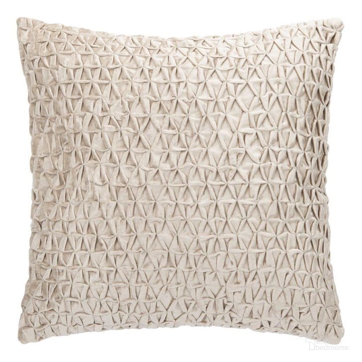 The appearance of Harla Pillow in Beige PLS6511A-1818 designed by Safavieh in the modern / contemporary interior design. This beige piece of furniture  was selected by 1StopBedrooms from Harla Collection to add a touch of cosiness and style into your home. Sku: PLS6511A-1818. Material: Cotton. Product Type: Pillow. Image1