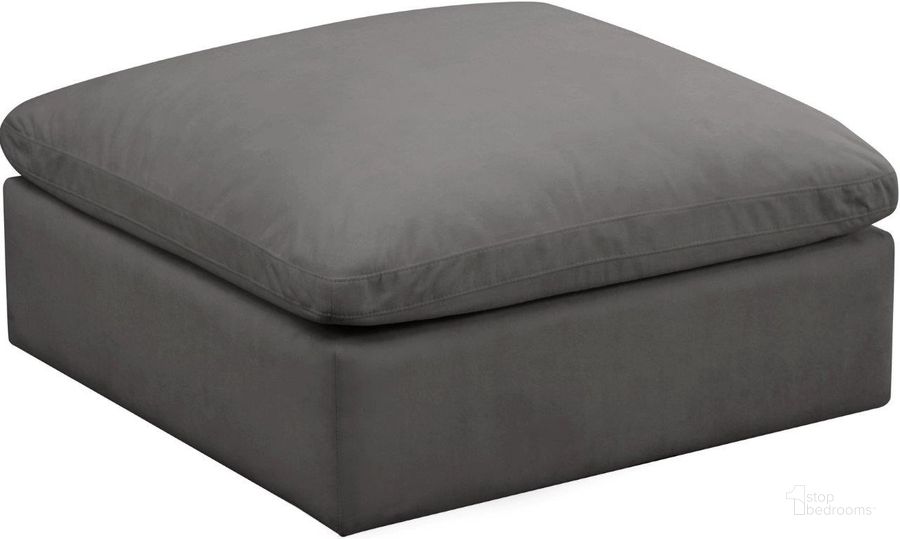 The appearance of Heward Grey Velvet Ottoman designed by Furnique in the modern / contemporary interior design. This grey velvet piece of furniture  was selected by 1StopBedrooms from Heward Collection to add a touch of cosiness and style into your home. Sku: 634Grey-Ott. Product Type: Ottoman. Material: Velvet. Image1