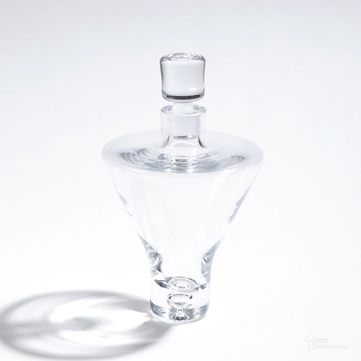 The appearance of High Shoulder Decanter In Clear designed by Global Views in the traditional interior design. This clear piece of furniture  was selected by 1StopBedrooms from High Collection to add a touch of cosiness and style into your home. Sku: 6.60078. Material: Glass. Product Type: Decorative Accessory. Image1