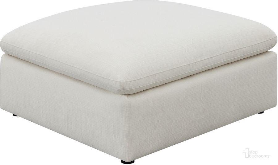 The appearance of Hobson Ottoman designed by Coaster in the modern / contemporary interior design. This off white piece of furniture  was selected by 1StopBedrooms from Hobson Collection to add a touch of cosiness and style into your home. Sku: 551453. Product Type: Ottoman. Material: Pine. Image1
