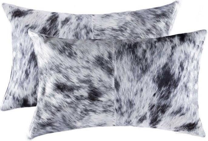 https://cdn.1stopbedrooms.com/media/i/pdpmain_silouethe/catalog/product/h/o/homeroots-salt-and-pepper-black-and-white-cowhide-pillow-2-pack-328291_qb13342222.jpg