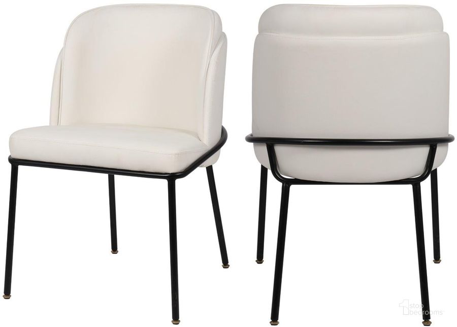 The appearance of Jagger White Faux Leather Dining Chair Set Of 2 designed by Meridian in the modern / contemporary interior design. This white faux leather piece of furniture  was selected by 1StopBedrooms from Jagger Collection to add a touch of cosiness and style into your home. Sku: 883White-C. Material: Metal. Product Type: Dining Chair. Image1