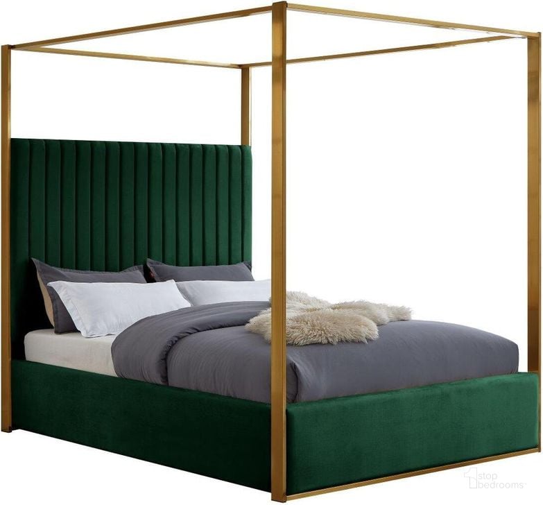 The appearance of Jones Green Velvet Queen Bed designed by Meridian in the modern / contemporary interior design. This green velvet piece of furniture  was selected by 1StopBedrooms from Jones Collection to add a touch of cosiness and style into your home. Sku: JonesGreen-Q-1;JonesGreen-Q-2. Bed Type: Platform Bed. Material: Wood. Product Type: Platform Bed. Bed Size: Queen. Image1