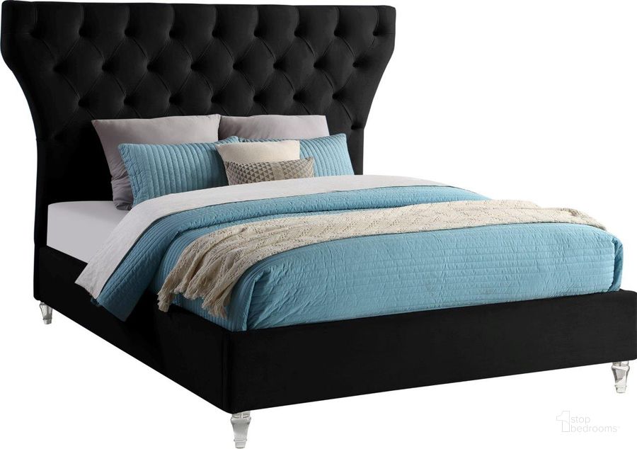 The appearance of Kira Black King Bed designed by Meridian in the modern / contemporary interior design. This black velvet piece of furniture  was selected by 1StopBedrooms from Kira Collection to add a touch of cosiness and style into your home. Sku: KiraBlack-K-1;KiraBlack-K-2. Bed Type: Platform Bed. Product Type: Platform Bed. Bed Size: King. Material: Velvet. Image1
