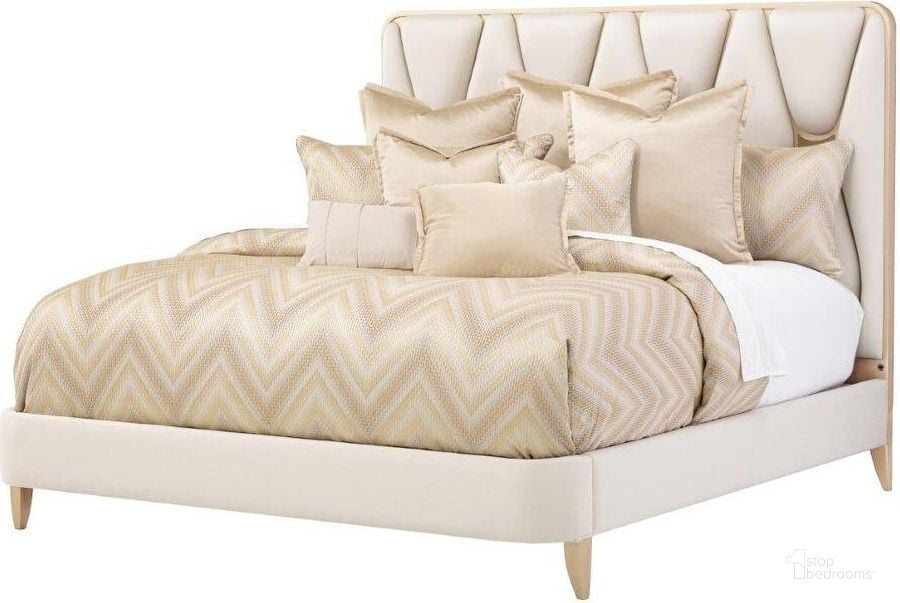 The appearance of La Rachelle Eastern King Upholstered Panel Bed In Champagne designed by AICO in the modern / contemporary interior design. This champagne piece of furniture  was selected by 1StopBedrooms from La Rachelle Collection to add a touch of cosiness and style into your home. Sku: 9034017-136;9034137-136;9000238-00. Bed Type: Panel Bed. Material: Wood. Product Type: Panel Bed. Bed Size: King. Image1