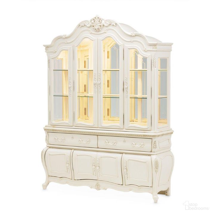 The appearance of Lavelle Classic Pearl China Cabinet designed by AICO in the traditional interior design. This classic pearl piece of furniture  was selected by 1StopBedrooms from Lavelle Classic Pearl Collection to add a touch of cosiness and style into your home. Sku: 54005-113;54006-113. Product Type: China Cabinet. Image1
