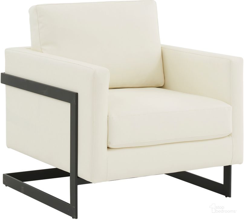 The appearance of Lincoln Accent Arm Chair In White designed by LeisureMod in the modern / contemporary interior design. This white piece of furniture  was selected by 1StopBedrooms from Lincoln Collection to add a touch of cosiness and style into your home. Sku: LAB31W-L. Material: Leather. Product Type: Accent Chair. Image1