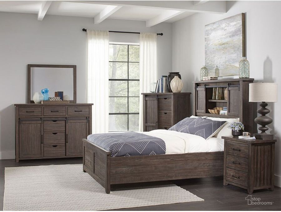 The appearance of Madison County Barn Door Bedroom Set (Barnwood) designed by Jofran in the traditional interior design. This barnwood piece of furniture  was selected by 1StopBedrooms from Madison County Collection to add a touch of cosiness and style into your home. Sku: 1700B-QBDHB-QPFB-QRS;1700B-90. Bed Type: Panel Bed. Material: Wood. Product Type: Panel Bed. Bed Size: Queen. Image1