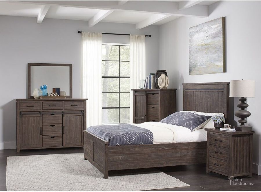 The appearance of Madison County Panel Bedroom Set (Barnwood) designed by Jofran in the traditional interior design. This barnwood piece of furniture  was selected by 1StopBedrooms from Madison County Collection to add a touch of cosiness and style into your home. Sku: 1700B-QPHB-QPFB-QRS;1700B-90. Bed Type: Platform Bed. Material: Wood. Product Type: Platform Bed. Bed Size: Queen. Image1