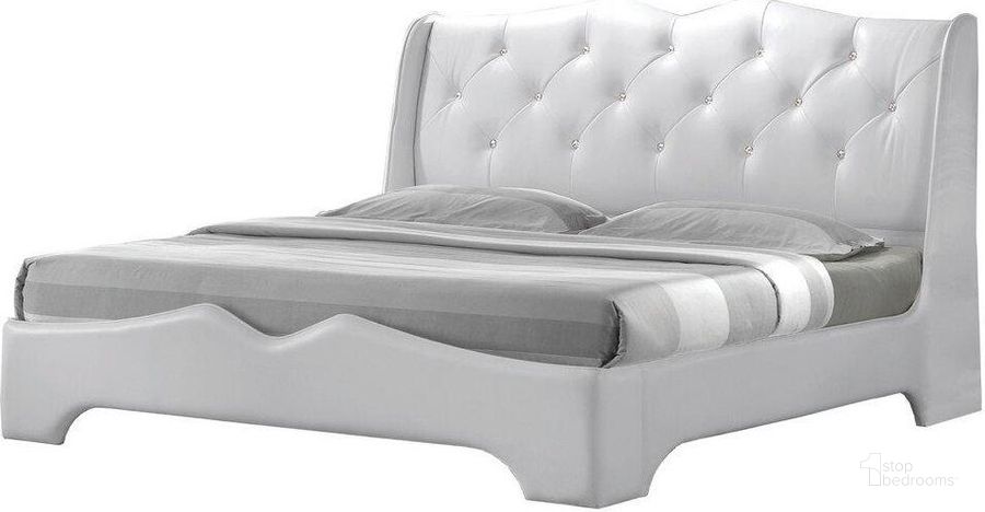 The appearance of Madrid Leather Like Fabric California King Platform Bed In Off White designed by Best Master Furniture in the modern / contemporary interior design. This off white piece of furniture  was selected by 1StopBedrooms from Madrid Collection to add a touch of cosiness and style into your home. Sku: MADRWCK. Bed Type: Platform Bed. Material: Leather. Product Type: Platform Bed. Bed Size: California King. Image1