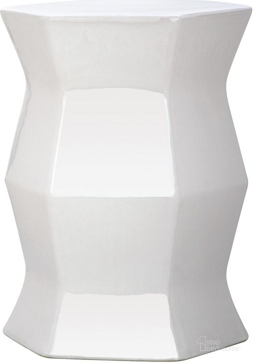 The appearance of Modern White Hexagon Garden Stool designed by Safavieh in the modern / contemporary interior design. This white piece of furniture  was selected by 1StopBedrooms from Modern Collection to add a touch of cosiness and style into your home. Sku: ACS4542A. Product Type: Stool. Image1