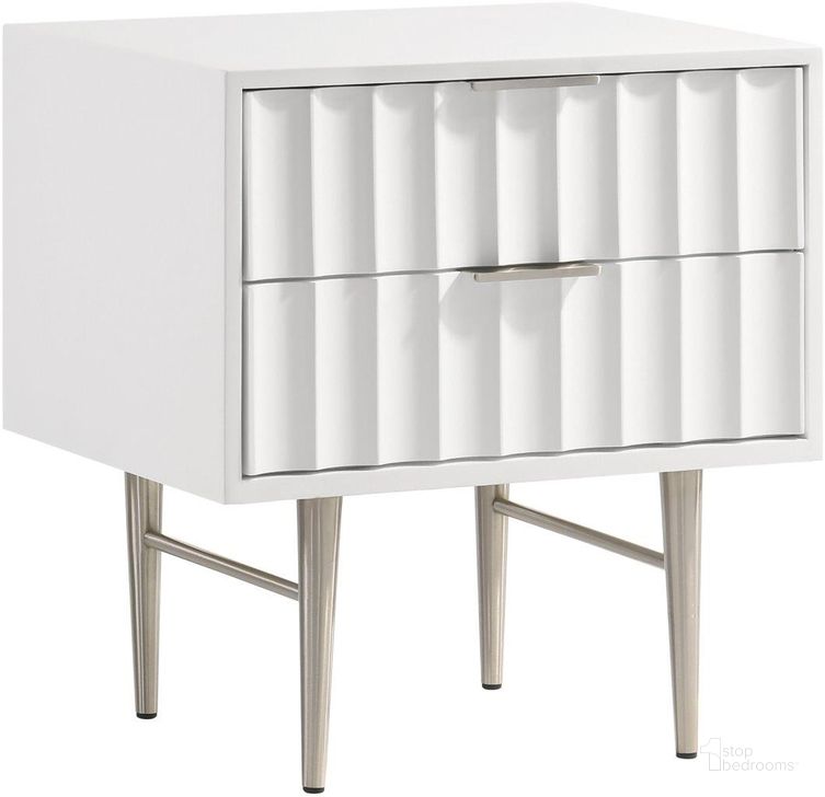 The appearance of Modernist White Gloss Night Stand designed by Meridian in the modern / contemporary interior design. This white gloss piece of furniture  was selected by 1StopBedrooms from Modernist Collection to add a touch of cosiness and style into your home. Sku: 802White-NS. Material: Steel. Product Type: Nightstand. Image1