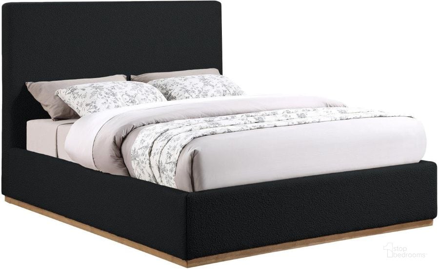 The appearance of Monaco Black Boucle Fabric Queen Bed designed by Meridian in the modern / contemporary interior design. This black piece of furniture  was selected by 1StopBedrooms from Monaco Collection to add a touch of cosiness and style into your home. Sku: MonacoBlack-Q-1;MonacoBlack-Q-2. Bed Type: Platform Bed. Product Type: Platform Bed. Bed Size: Queen. Material: Rubberwood. Image1