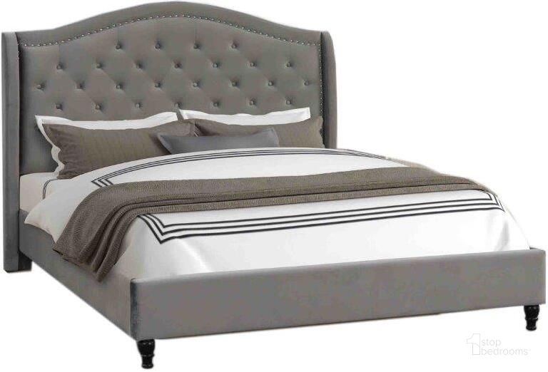 The appearance of Myrick Tufted Velvet Platform Queen Bed In Gray designed by Best Master Furniture in the transitional interior design. This gray piece of furniture  was selected by 1StopBedrooms from Myrick Collection to add a touch of cosiness and style into your home. Sku: YY131VGQ-1;YY131VGQ-2. Bed Type: Platform Bed. Material: Upholstered. Product Type: Platform Bed. Bed Size: Queen. Image1