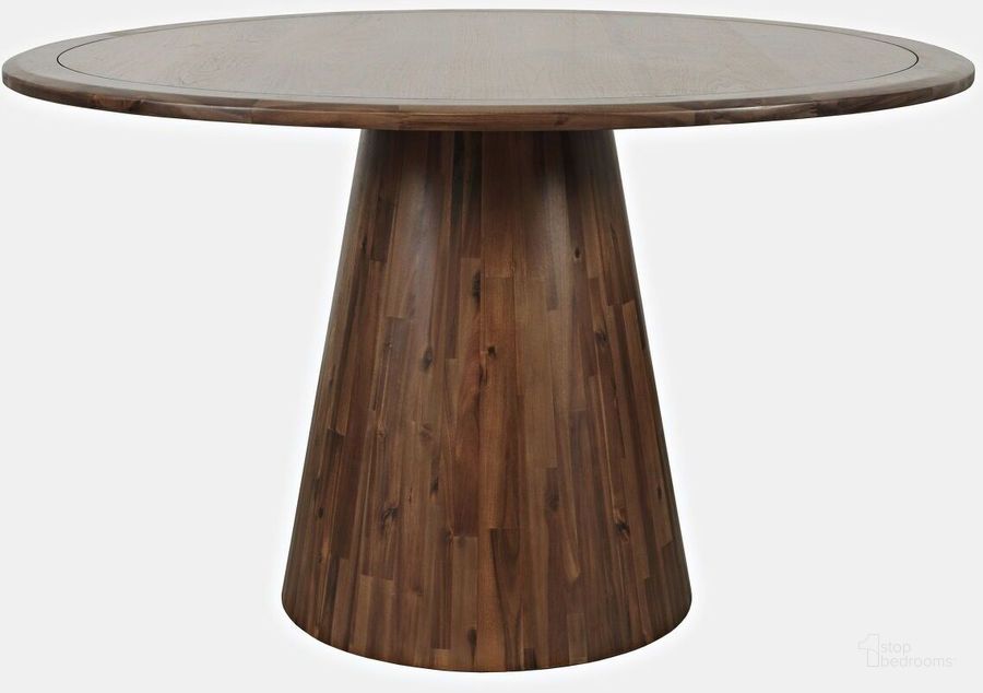 The appearance of Nash Mid-Century Modern 50 Inch Round Pedestal Dining Table In Walnut designed by Jofran in the modern / contemporary interior design. This walnut piece of furniture  was selected by 1StopBedrooms from Nash Collection to add a touch of cosiness and style into your home. Sku: 2271-NASH50BTW. Table Base Style: Pedestal. Table Top Shape: Round. Product Type: Dining Table. Material: MDF. Image1