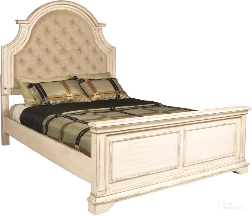 The appearance of New Classic Furniture Anastasia California King Bed In Royal Classic designed by New Classic in the traditional interior design. This other colors piece of furniture  was selected by 1StopBedrooms from Anastasia Collection to add a touch of cosiness and style into your home. Sku: B1731-110;B1731-120;B1731-230. Bed Type: Panel Bed. Material: Wood. Product Type: Panel Bed. Bed Size: California King. Image1