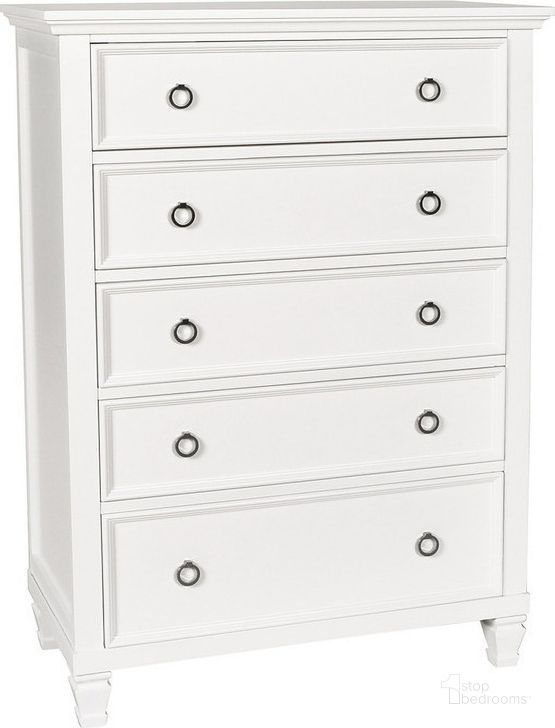 The appearance of New Classic Tamarack 5 Drawer Chest In White 00 044 070 designed by New Classic in the country / farmhouse interior design. This white piece of furniture  was selected by 1StopBedrooms from Tamarack Collection to add a touch of cosiness and style into your home. Sku: BB044W-070. Material: Wood. Product Type: Chest. Image1