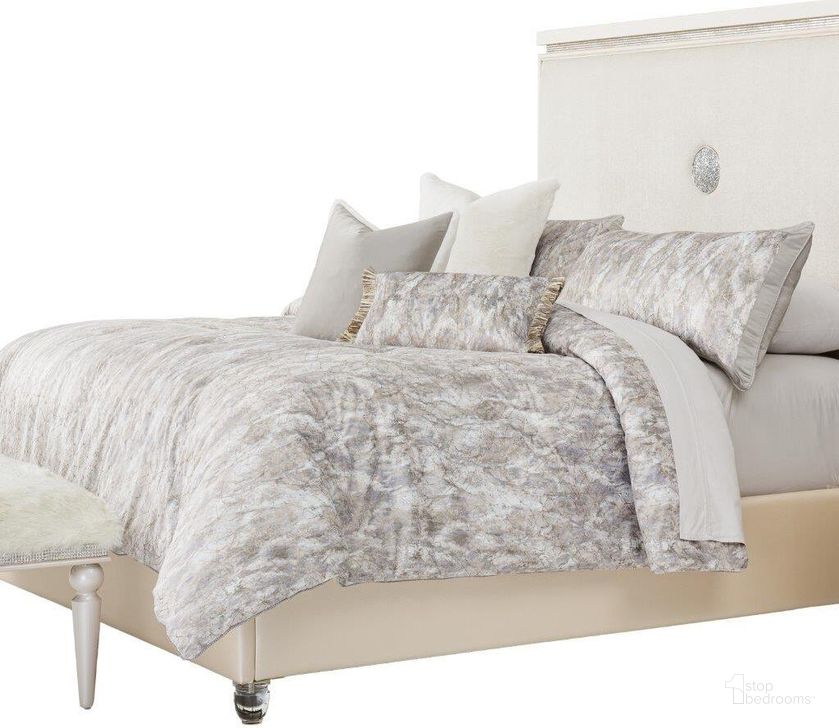 The appearance of Odessa 6 Piece Queen Comforter Set In Mist designed by AICO in the modern / contemporary interior design. This mist piece of furniture  was selected by 1StopBedrooms from Michael Amini Collection to add a touch of cosiness and style into your home. Sku: BCS-QS06-ODESSA-MST. Material: Polyester. Product Type: Comforter Set. Image1