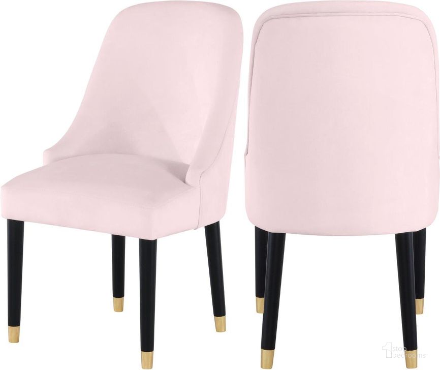 The appearance of Omni Pink Velvet Dining Chair Set of 2 designed by Meridian in the modern / contemporary interior design. This pink velvet piece of furniture  was selected by 1StopBedrooms from Omni Collection to add a touch of cosiness and style into your home. Sku: 923Pink-C. Material: Wood. Product Type: Dining Chair. Image1