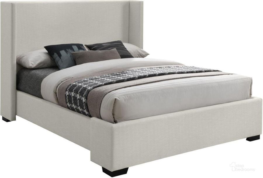 The appearance of Oxford Beige Linen Fabric King Bed designed by Meridian in the modern / contemporary interior design. This beige linen fabric piece of furniture  was selected by 1StopBedrooms from Oxford Collection to add a touch of cosiness and style into your home. Sku: OxfordBeige-K-1;OxfordBeige-K-2;OxfordBeige-K-3. Bed Type: Platform Bed. Material: Wood. Product Type: Platform Bed. Bed Size: King. Image1
