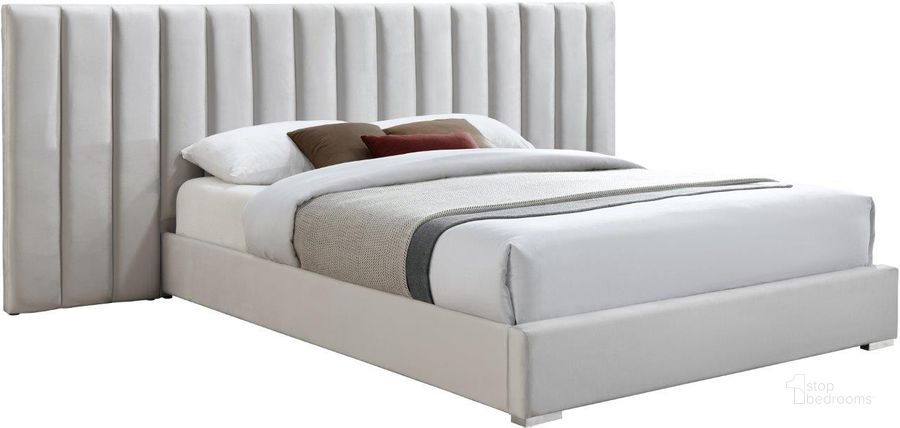 The appearance of Pablo Cream Velvet King Bed designed by Meridian in the modern / contemporary interior design. This cream velvet piece of furniture  was selected by 1StopBedrooms from Pablo Collection to add a touch of cosiness and style into your home. Sku: PabloCream-K-1;PabloCream-K-2. Bed Type: Platform Bed. Material: Wood. Product Type: Platform Bed. Bed Size: King. Image1