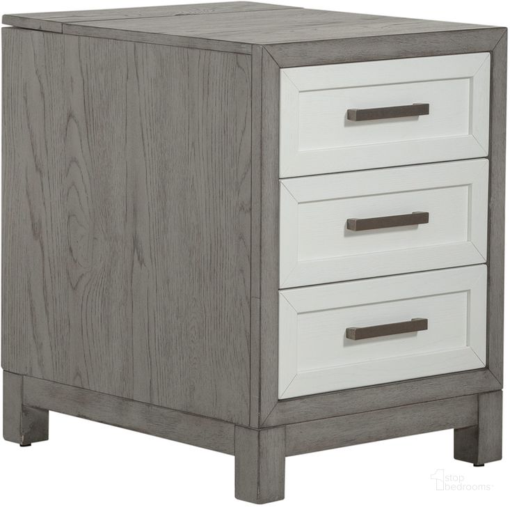 The appearance of Palmetto Heights 3 Drawer Chairside Table In White designed by Liberty in the modern / contemporary interior design. This white piece of furniture  was selected by 1StopBedrooms from Palmetto Heights Collection to add a touch of cosiness and style into your home. Sku: 499-OT1021. Product Type: Side Table. Material: Rubberwood. Image1