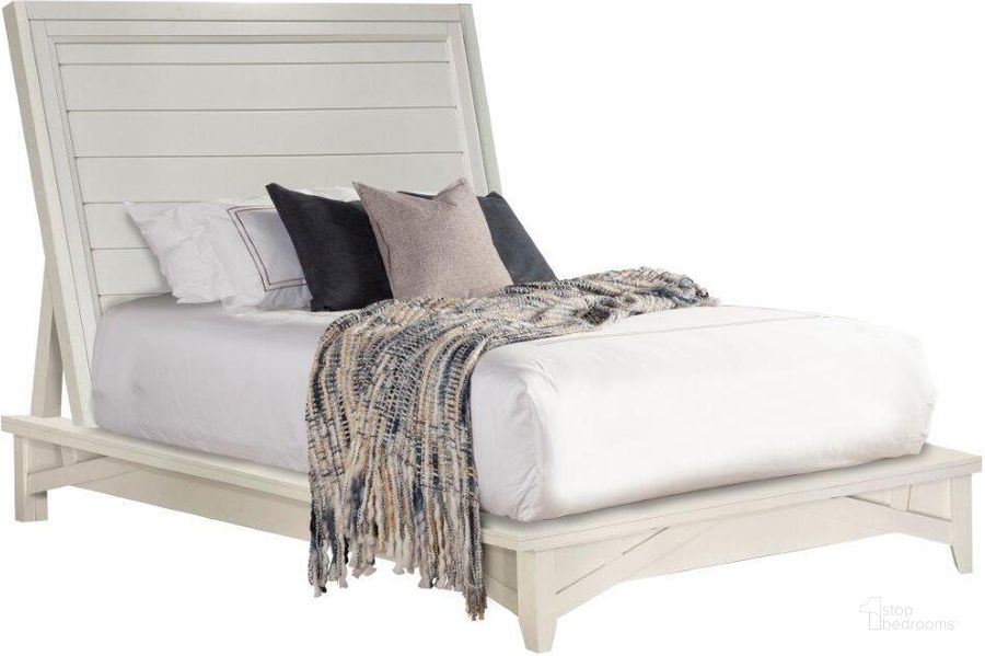 The appearance of Parker House Americana Modern Bedroom Queen Platform Bed designed by Parker House in the modern / contemporary interior design. This cotton piece of furniture  was selected by 1StopBedrooms from Americana Collection to add a touch of cosiness and style into your home. Sku: BAME#115066R-COT;BAME#1150FB-COT;BAME#1150HBW_PAD-COT. Bed Type: Platform Bed. Product Type: Platform Bed. Bed Size: Queen. Material: Wood Veneer. Image1