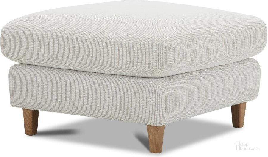 The appearance of Parker Living Vogue Farlo Chalk Ottoman designed by Parker House in the modern / contemporary interior design. This chalk piece of furniture  was selected by 1StopBedrooms from Vogue Collection to add a touch of cosiness and style into your home. Sku: SVOG#900-FACH. Material: Polyester. Product Type: Ottoman. Image1