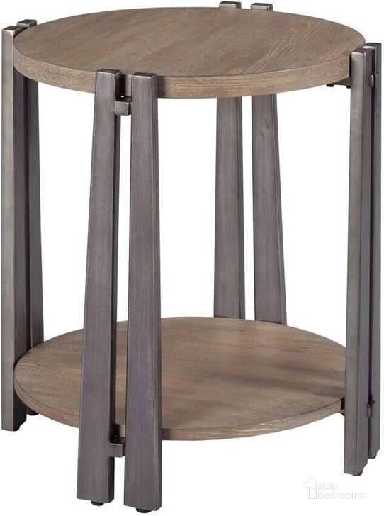The appearance of Pasadena-Hamilton Round Chairside Table designed by Hammary in the modern / contemporary interior design. This light stain piece of furniture  was selected by 1StopBedrooms from Hamilton Collection to add a touch of cosiness and style into your home. Sku: 029-918. Material: Wood. Product Type: Chairside Table. Image1