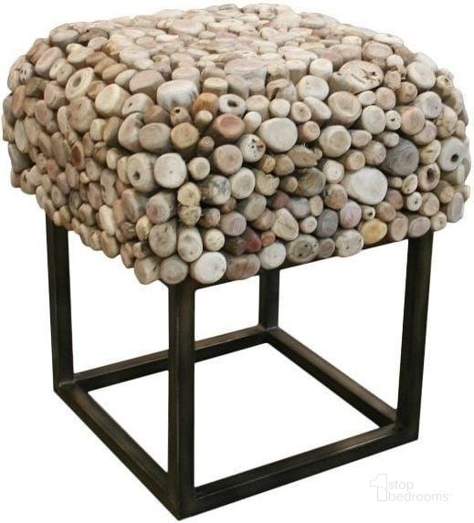 The appearance of Pebble Square End Table designed by Bellini Modern Living in the modern / contemporary interior design. This pebble piece of furniture  was selected by 1StopBedrooms from  to add a touch of cosiness and style into your home. Sku: Pebble ET SQ. Material: Glass. Product Type: End Table. Image1