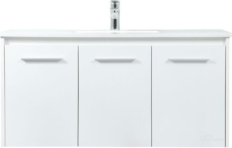 The appearance of Penn 40 Inch Single Bathroom Vanity In White designed by Elegant Lighting in the transitional interior design. This white piece of furniture  was selected by 1StopBedrooms from Penn Collection to add a touch of cosiness and style into your home. Sku: VF44540MWH. Material: MDF. Product Type: Bathroom Vanity. Image1