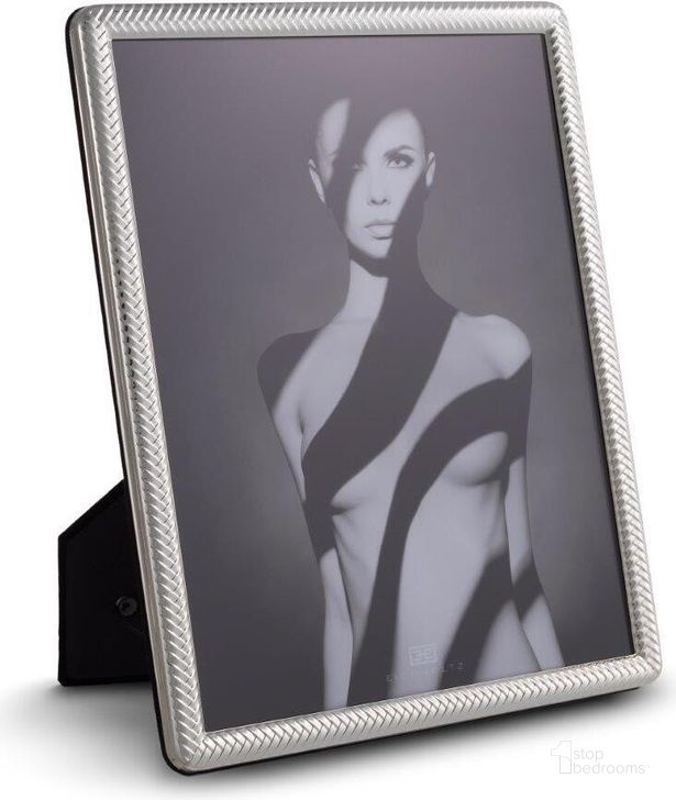 The appearance of Picture Frame Olans L Silver Finish Set Of 6 designed by Eichholtz in the modern / contemporary interior design. This silver piece of furniture  was selected by 1StopBedrooms from Olans Collection to add a touch of cosiness and style into your home. Sku: 115871. Material: Glass. Product Type: Decorative Accessory.