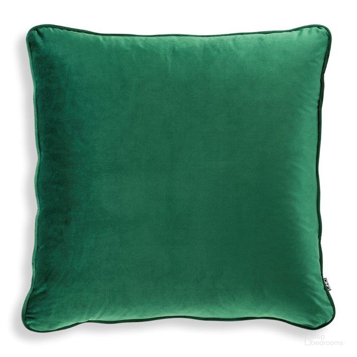 The appearance of Pillow Roche Green Velvet designed by Eichholtz in the modern / contemporary interior design. This green piece of furniture  was selected by 1StopBedrooms from Roche Collection to add a touch of cosiness and style into your home. Sku: 112031. Product Type: Pillow. Material: Velvet. Image1