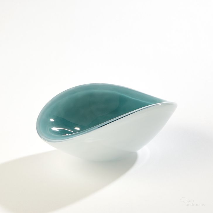 The appearance of Pinched Cased Glass Small Bowl In Azure designed by Global Views in the modern / contemporary interior design. This blue piece of furniture  was selected by 1StopBedrooms from Pinched Collection to add a touch of cosiness and style into your home. Sku: 6.60552. Material: Glass. Product Type: Bowl. Image1