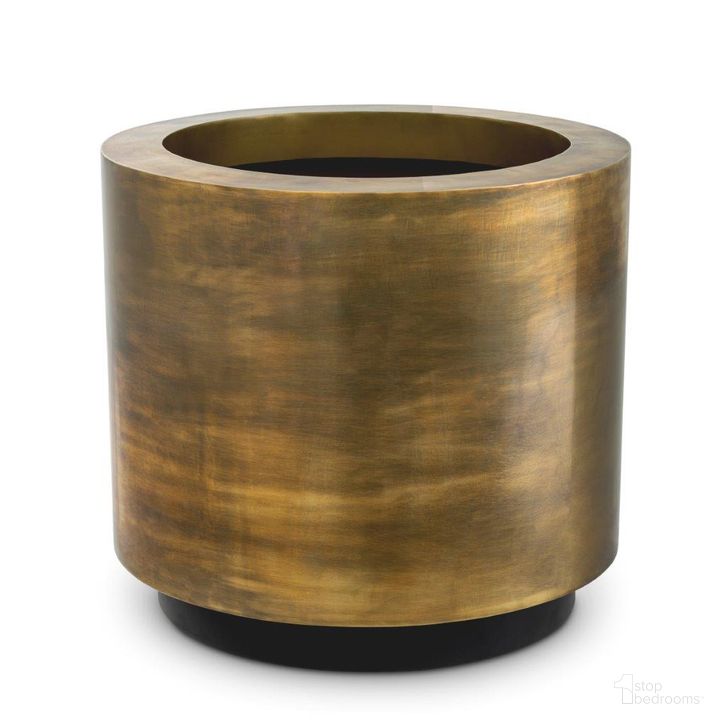 The appearance of Planter Jasper S Vintage Brass Finish designed by Eichholtz in the modern / contemporary interior design. This brass piece of furniture  was selected by 1StopBedrooms from Jasper Collection to add a touch of cosiness and style into your home. Sku: 114129. Product Type: Planter. Material: Brass. Image1